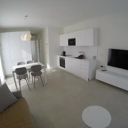 Appartement Serenissima Bilocale Con Terrazzo Frontemare - Agenzia Cocal Caorle